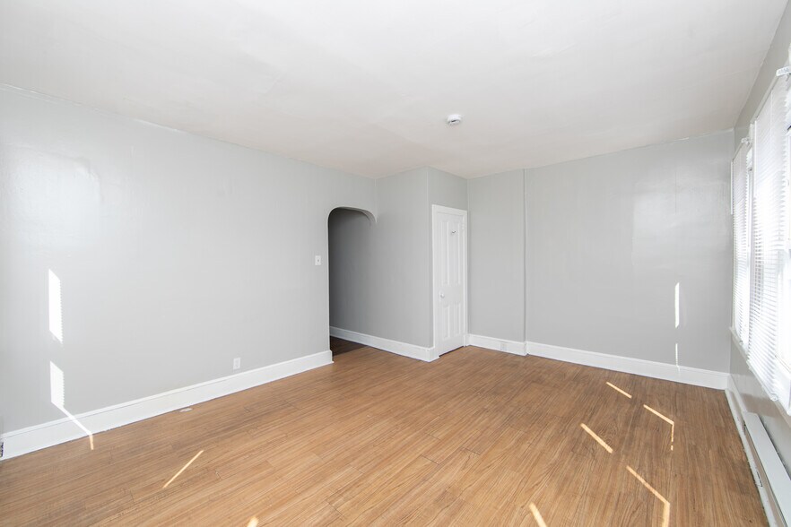 More Photos Of 2707 Westfield Ave, Camden Apartments For Sale