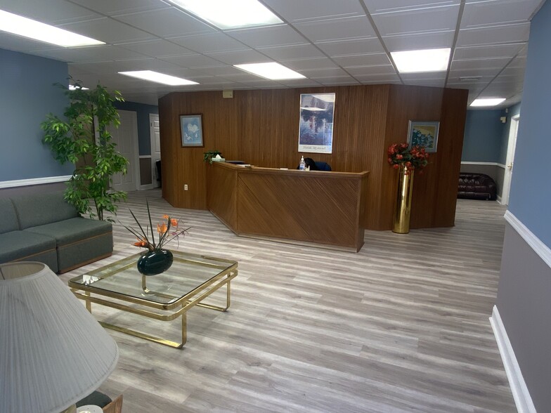 More Photos Of 795 Parkway Ave, Ewing Office For Lease