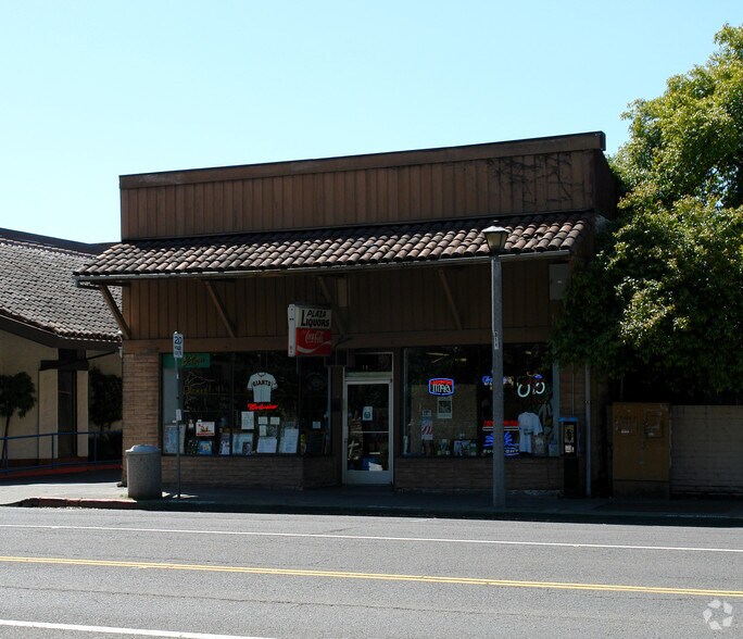 More Photos Of 19 W Napa St, Sonoma Freestanding For Lease