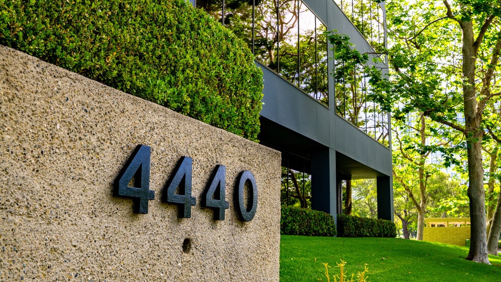 More Photos Of 4440 Von Karman Ave, Newport Beach Office For Sale