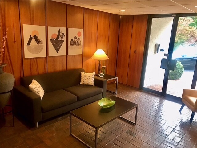 More Photos Of 297 W Valley Ave, Birmingham Loft Creative Space For Lease