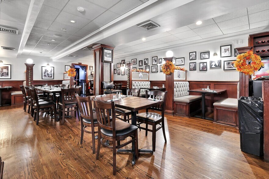 More Photos Of 33-35 W Central Ave, Pearl River Restaurant For Lease