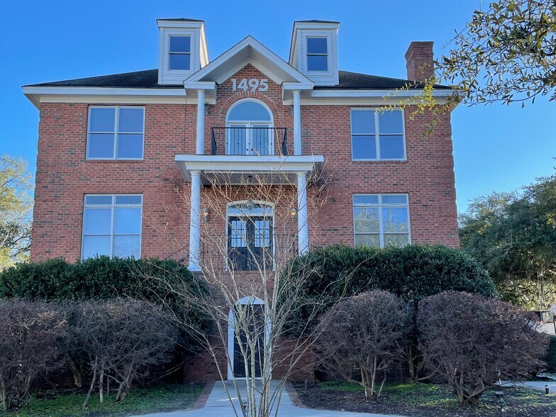 More Photos Of 1495 Remount Rd, North Charleston Office Residential For Sale