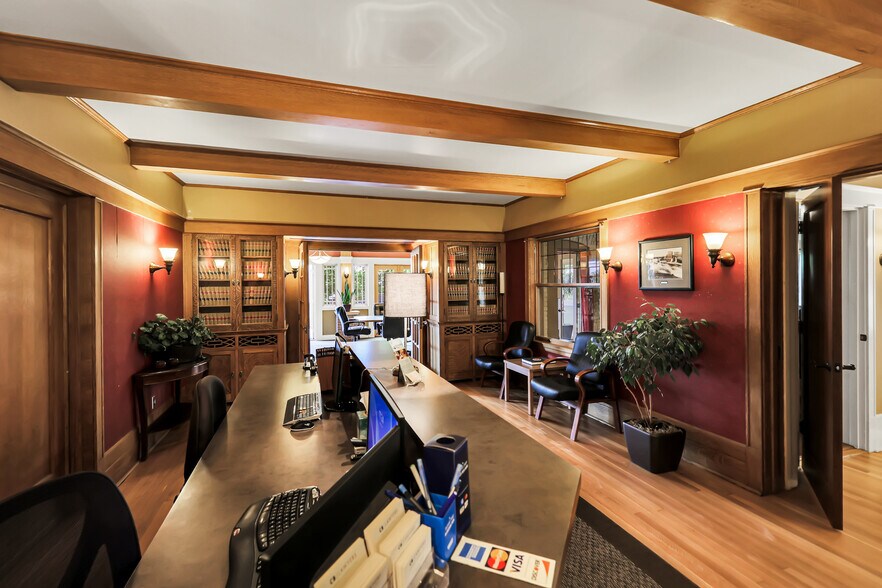 More Photos Of 820 W 7th Ave, Spokane Office Residential For Sale