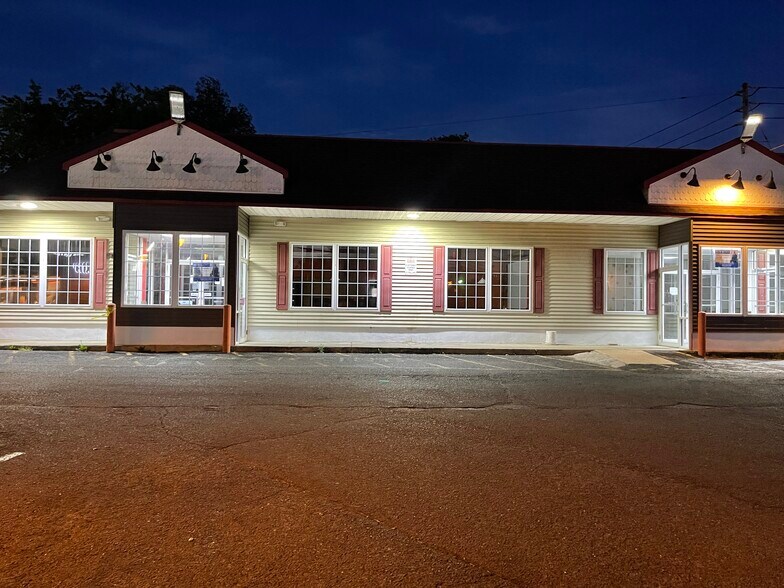 More Photos Of 1989-2001 Springfield Ave, Maplewood Freestanding For Sale