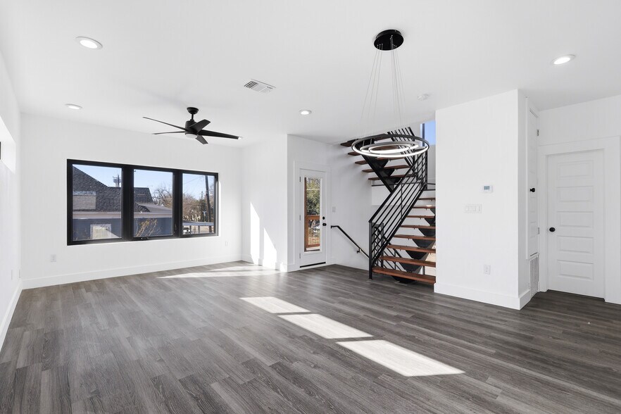 More Photos Of 1512 Wyoming St, San Antonio Apartments For Sale