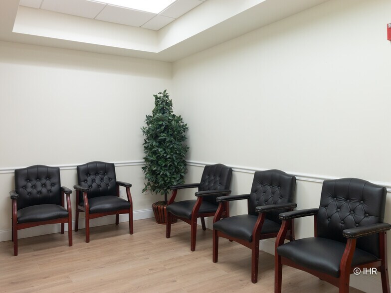 More Photos Of 15300 S Jog Rd, Delray Beach Medical For Sale