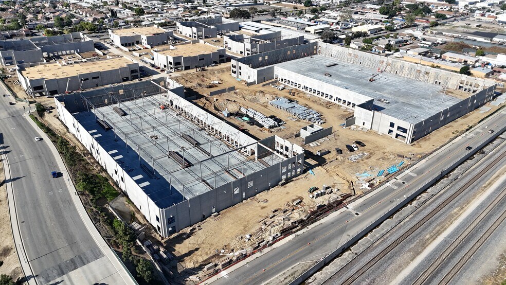 More Photos Of 4486 Mission Blvd, Montclair Warehouse For Sale