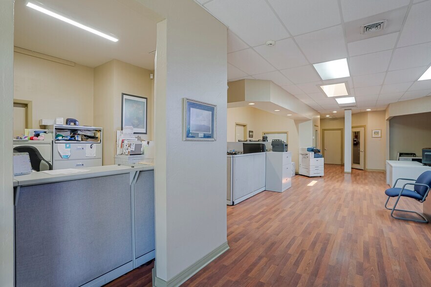 More Photos Of 2517 N Great Western Dr, Prescott Valley Freestanding For Lease