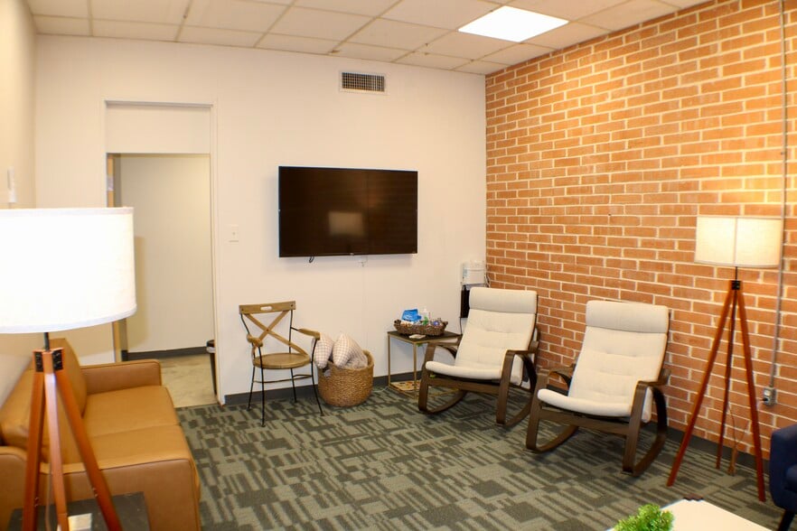 More Photos Of 4265 E Lucas Dr, Beaumont Religious Facility For Sale