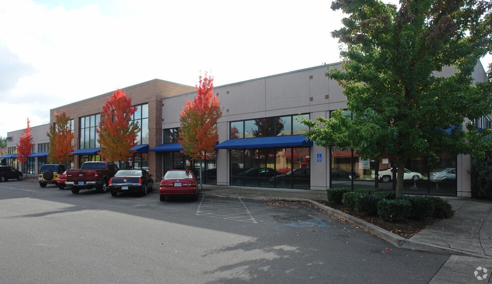 More Photos Of 8406 SW Main St, Wilsonville Freestanding For Lease