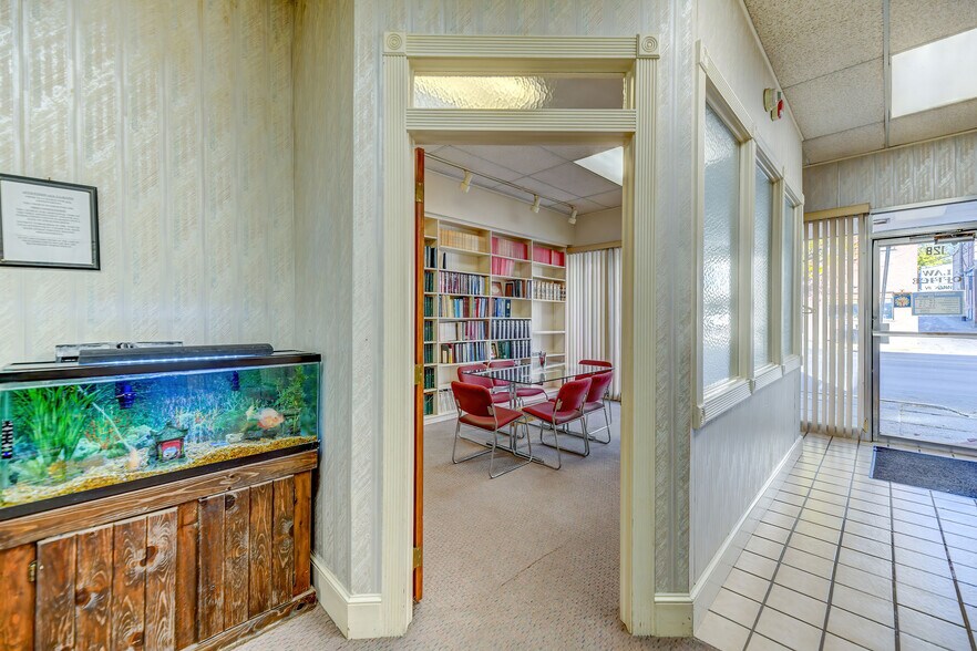 More Photos Of 128 W Main St, Bloomsburg Storefront Retail Residential For Lease