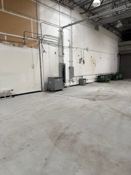 More Photos Of 2230 Will Wool Dr, San Jose Warehouse For Lease