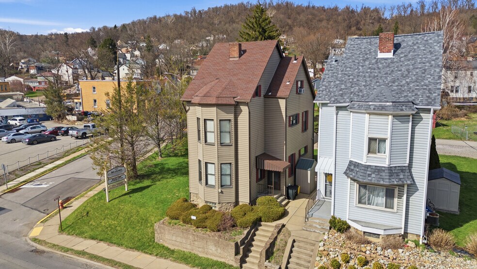 More Photos Of 8306 Ohio River Blvd, Pittsburgh Office For Sale