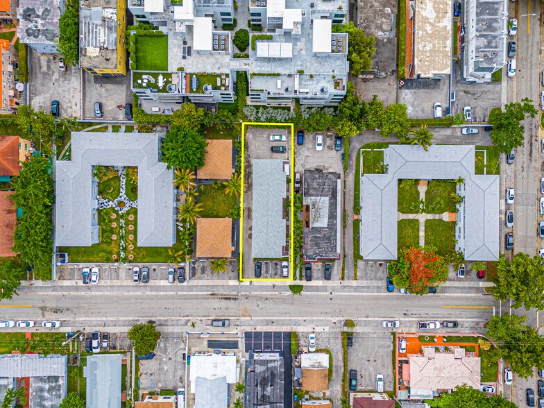 More Photos Of 550 SW 10th St, Miami Apartments For Sale