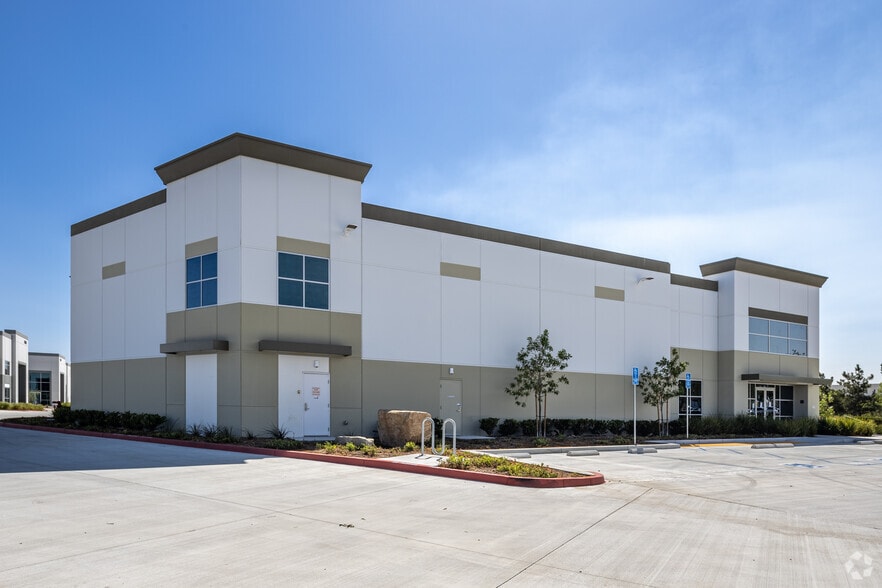 More Photos Of 14000 Meridian Pky, Riverside Warehouse For Sale