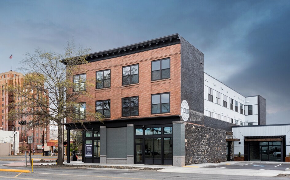 More Photos Of 107-111 S 1st St, Yakima Storefront Retail Office For Lease