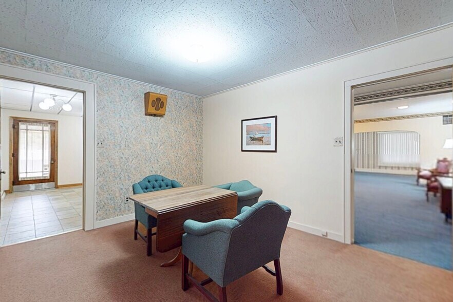 More Photos Of 3721 Main St, Weirton Funeral Home For Sale