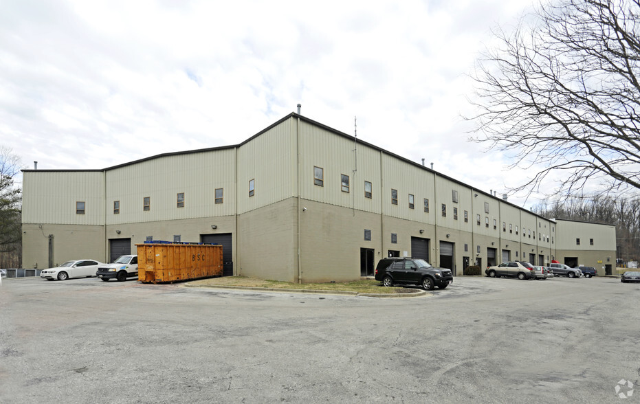 Primary Photo Of 5325 Beech Rd, Temple Hills Manufacturing For Lease