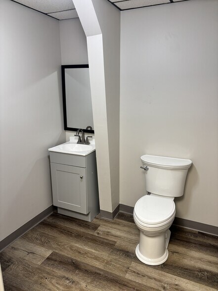 More Photos Of 103-107 Lewis St, Fort Walton Beach Unknown For Lease