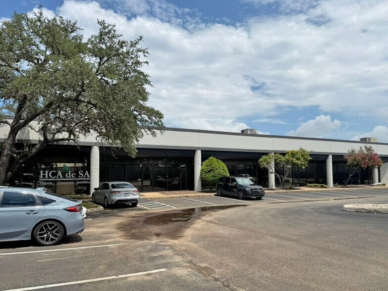 More Photos Of 2391 NE Loop 410, San Antonio Unknown For Lease