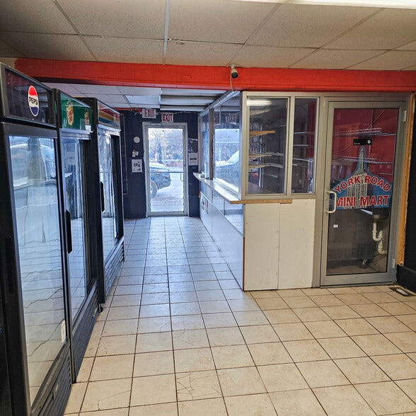 More Photos Of 5307 York Rd, Baltimore Storefront Retail Residential For Sale