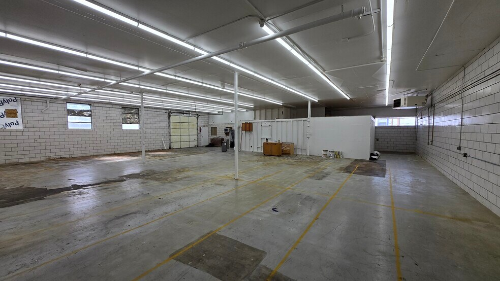 More Photos Of 3870-3880 Elm St, Denver Warehouse For Lease
