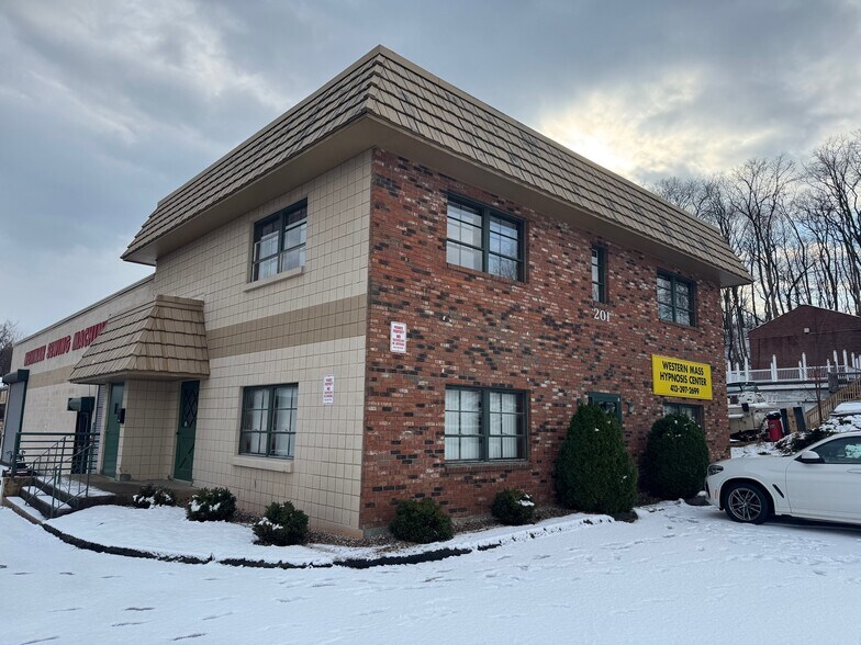 More Photos Of 201 Westfield St, West Springfield General Retail For Lease