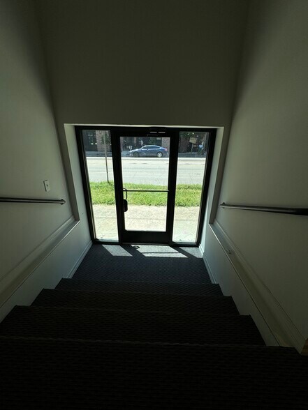 More Photos Of 2919 Canton St, Dallas Light Manufacturing For Sale