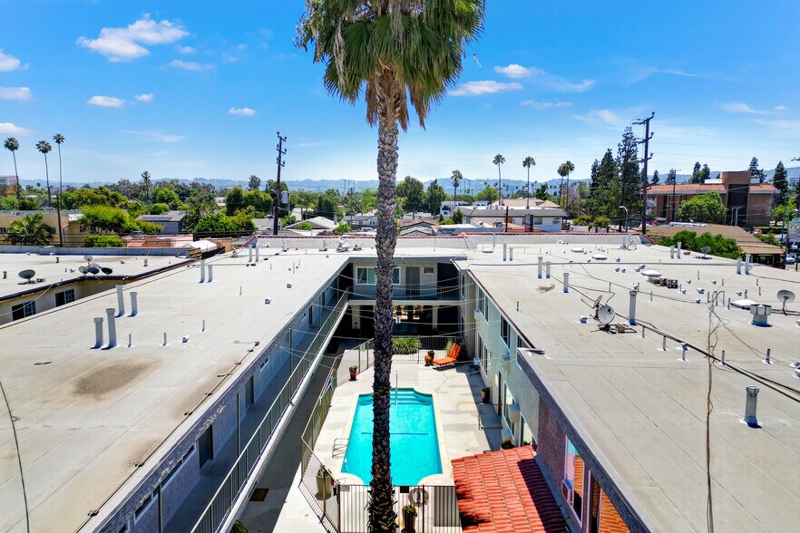 More Photos Of 14849 Vanowen St, Van Nuys Apartments For Sale