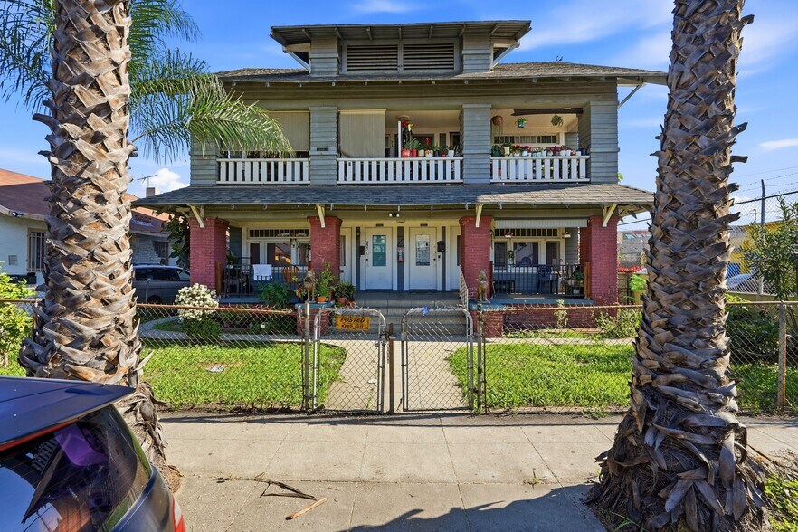 More Photos Of 1832 S Bonnie Brae St, Los Angeles Multifamily For Sale