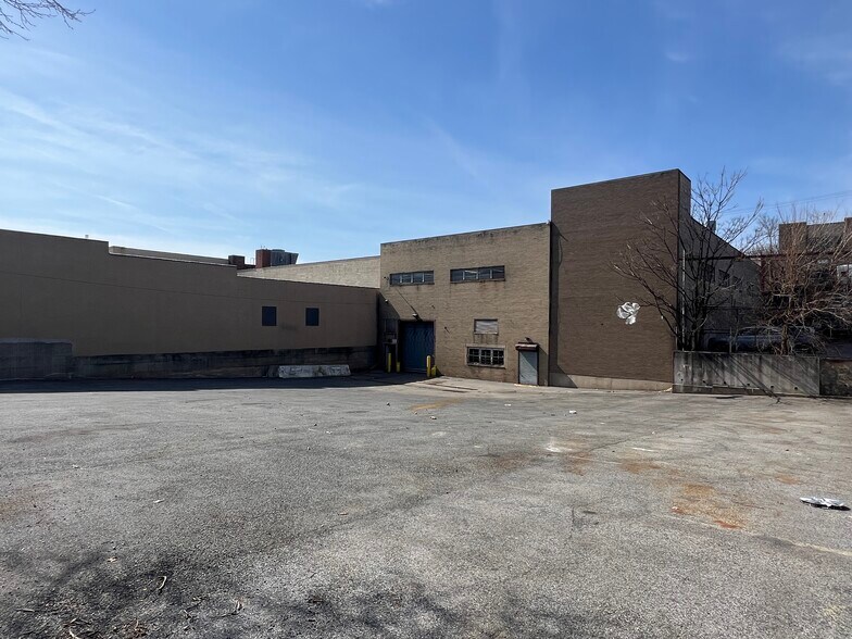 More Photos Of 545 Franklin Ave, Mount Vernon Warehouse For Sale