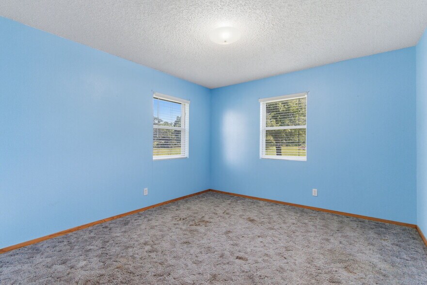 More Photos Of 3523 E Highway 199, Springtown Office For Sale