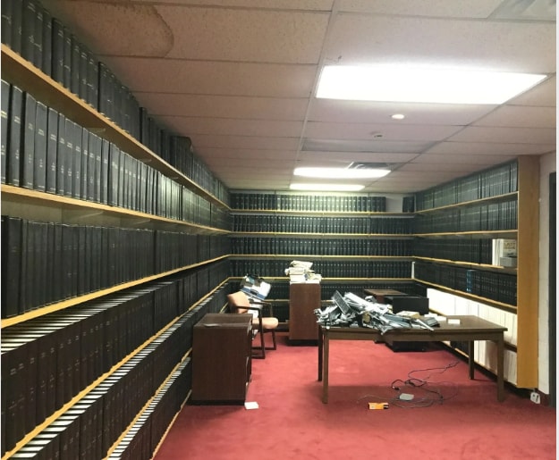 More Photos Of 5861 John C Lodge Fwy, Detroit Industrial For Sale