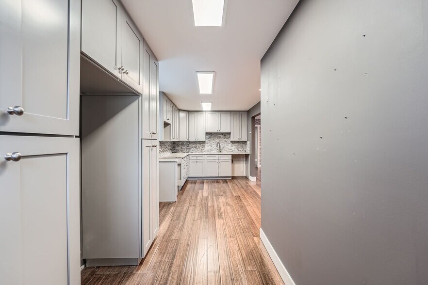 More Photos Of 2426-2428 S Federal Blvd, Denver Storefront Retail Office For Sale