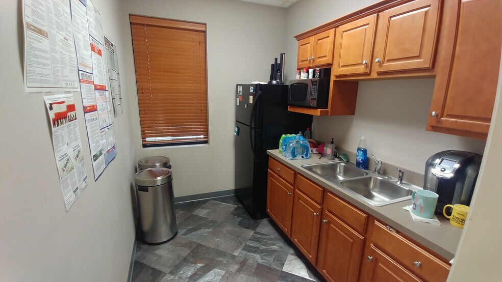 More Photos Of 3050 Business Park Cir, Goodlettsville Medical For Lease