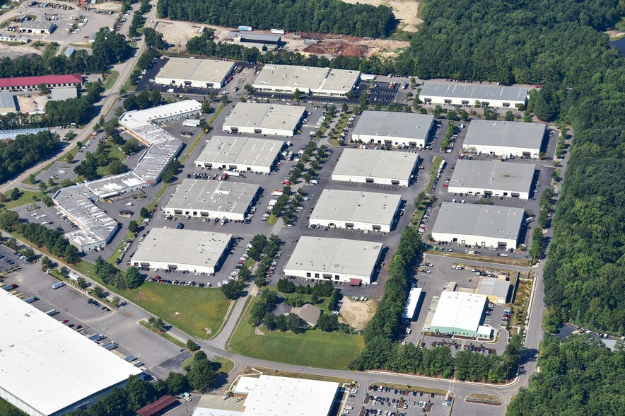 More Photos Of 3208 Spottswood St, Raleigh Warehouse For Lease
