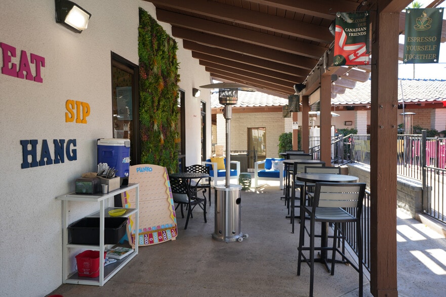 More Photos Of 2825 E Tahquitz Canyon Way, Palm Springs Medical For Sale