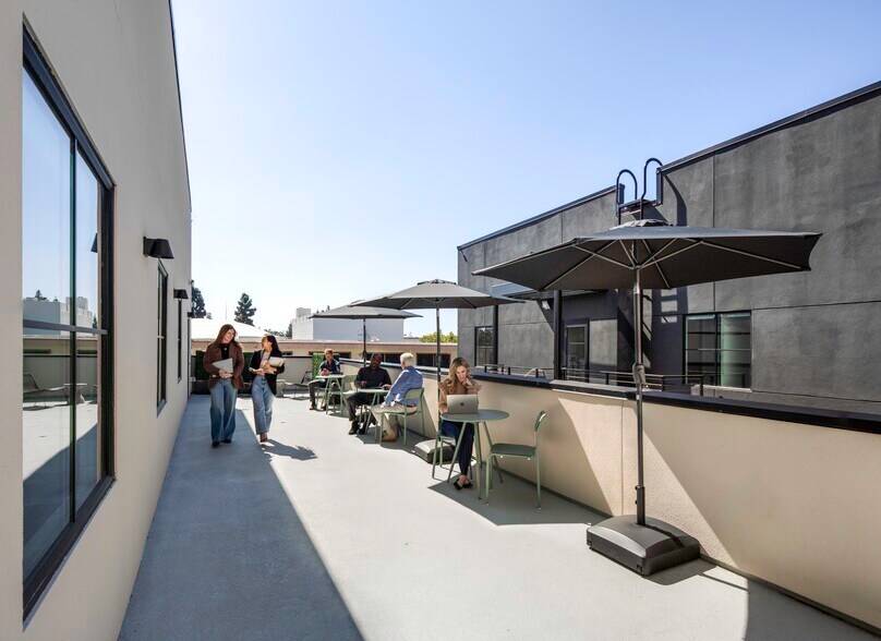 More Photos Of 191 N Orange St, Orange Coworking Space