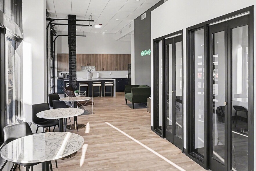 More Photos Of 2701 7th Ave S, Birmingham Freestanding For Lease