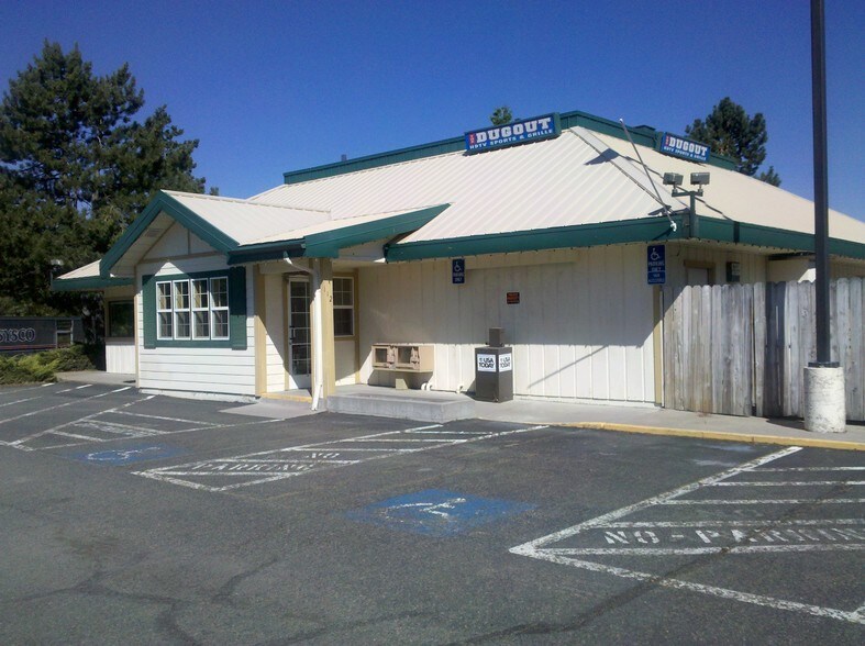 Primary Photo Of 112-166 Morgan Way, Mount Shasta Storefront For Lease