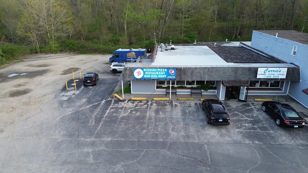 More Photos Of 426 Salem Tpke, Bozrah Storefront Retail Office For Lease