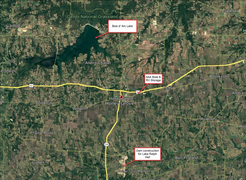 More Photos Of 17838 US-82 Hwy, Honey Grove Specialty For Sale