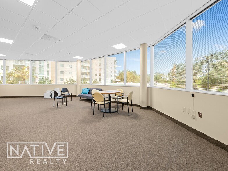 More Photos Of 634 NE 3rd Ave, Fort Lauderdale Office For Lease