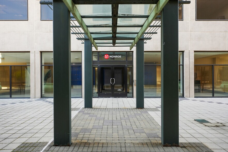 More Photos Of 51 Monroe St, Rockville Office For Lease