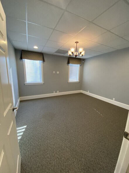 More Photos Of 4832 Highway 162, Hollywood Office For Lease