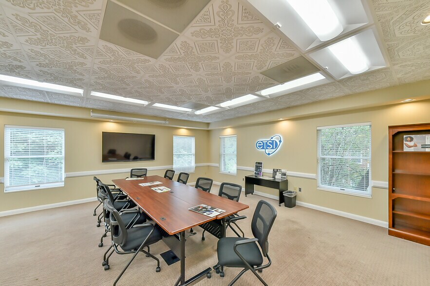 More Photos Of 300 Silver Cedar Ct, Chapel Hill Medical For Sale