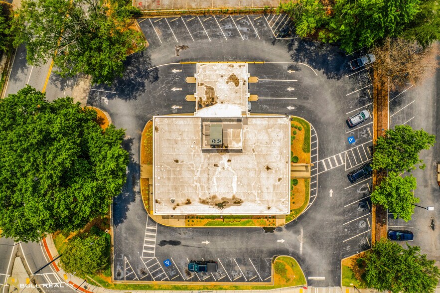 More Photos Of 3019 Buford Hwy, Atlanta Bank For Lease