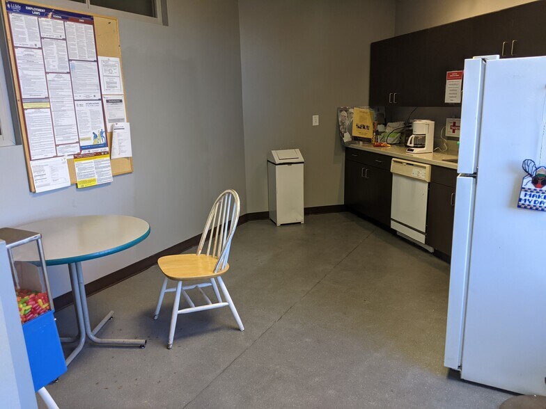 More Photos Of 101 Pine St, Dayton Office For Lease