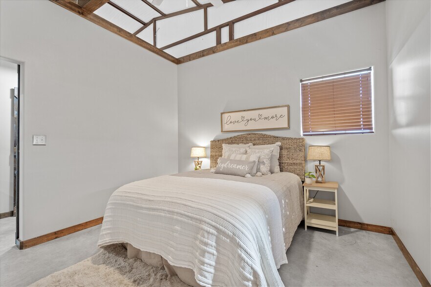 More Photos Of 4480 Memorial Rd, Lone Grove Land For Sale